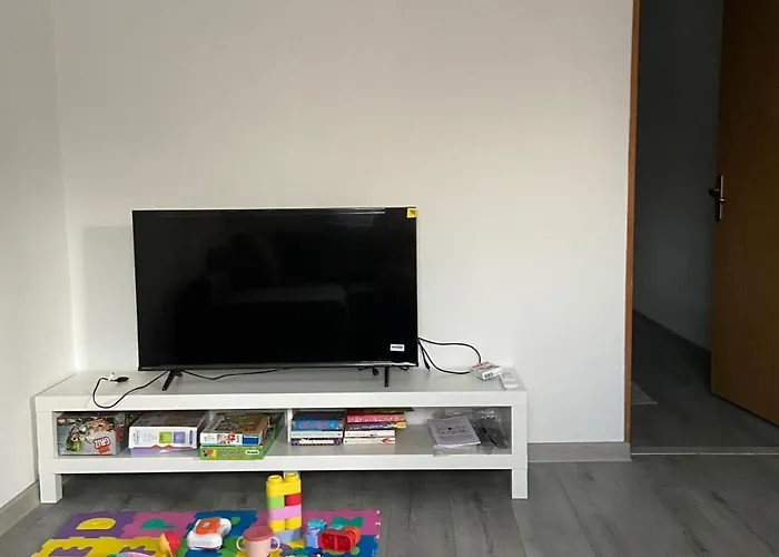 Mia With Wifi And Private Garden Apartment