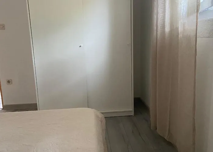 Mia With Wifi And Private Garden Apartment