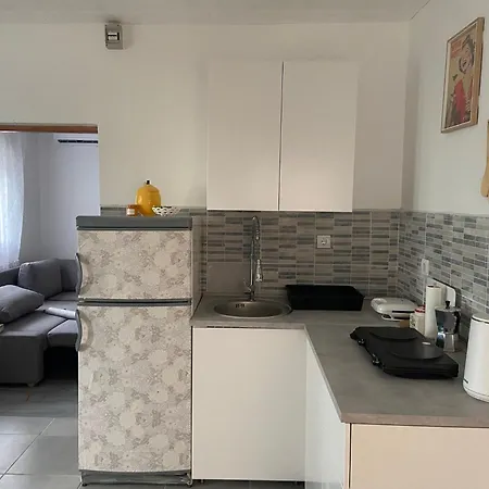 Mia With Wifi And Private Garden