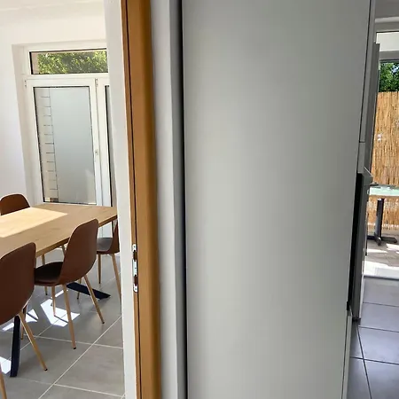 Apartment Mia With Wifi And Private Garden *